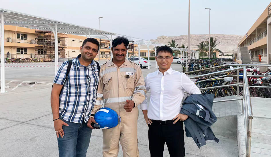 Omani Customer