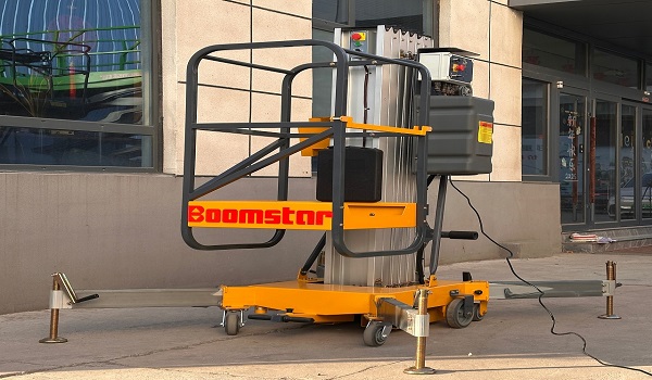 Customised High-Spec Aluminium Alloy Single-Mast Lift Shipment Commences: Robust Design Enables Flexible Operations for Clients