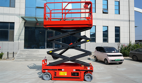 Successful Delivery of Customized Self-Propelled Scissor Lift to Spain
