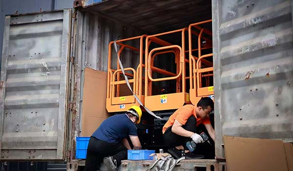 Export Order: 9 Units Mini Scissor Lifts Shipped to Germany | Self‑propelled Aerial Work Platform Export