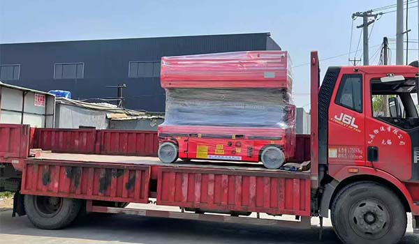 Aerial Work Platform 12m Self‑propelled Scissor Lift Loading Case
